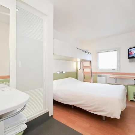 Ibis Budget Marseille Vitrolles Vitrolles  Extérieur photo