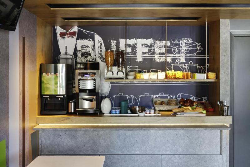 Hotel Ibis Budget Marseille 2*