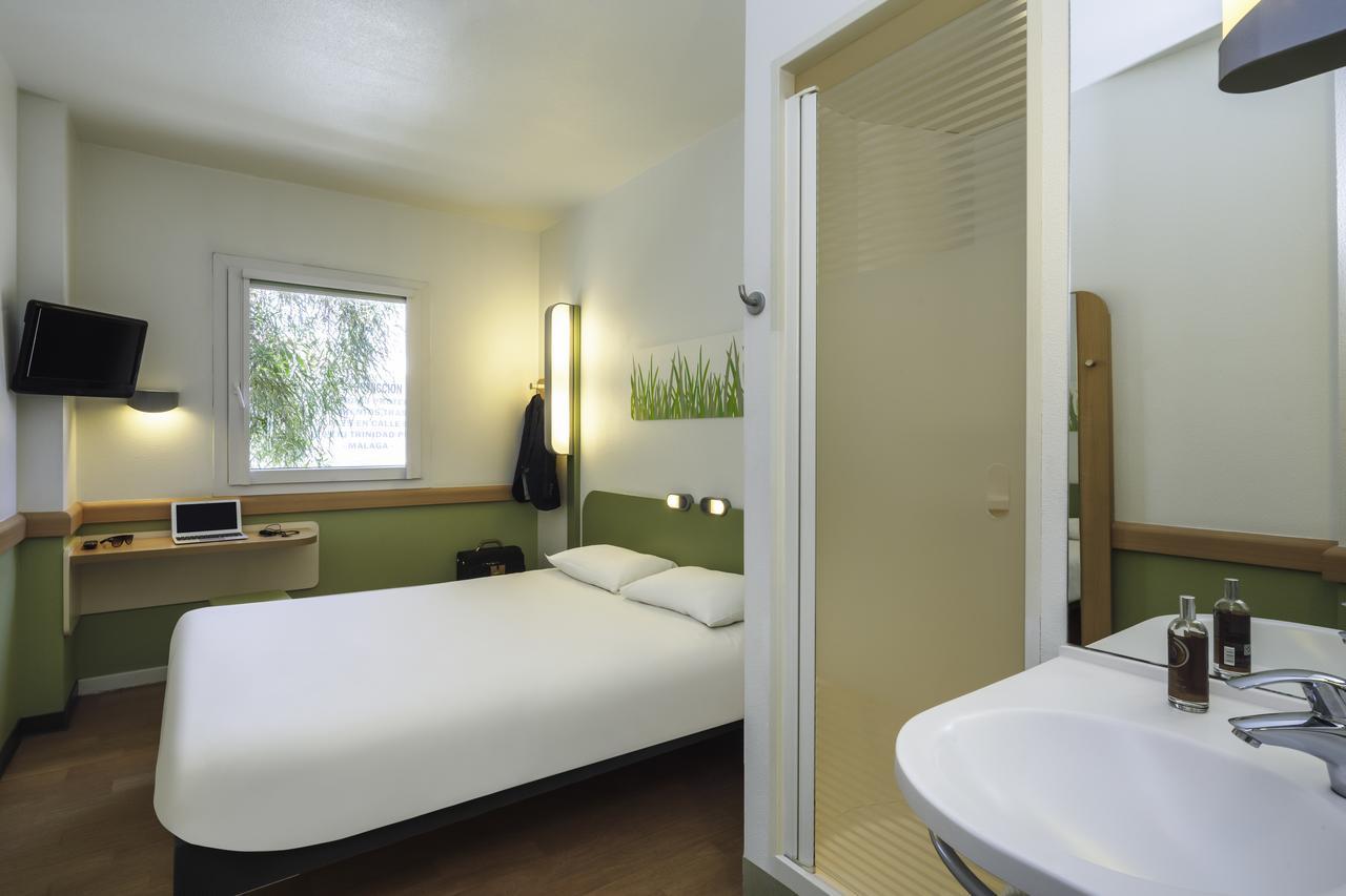 Hotel Ibis Budget Marseille Vitrolles 2*